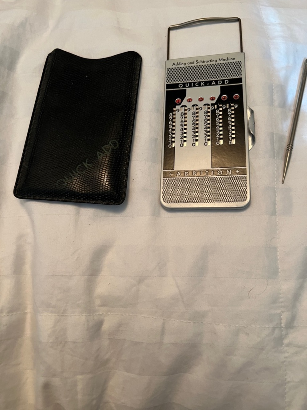 1950’s - 1960’s vintage Quick-Add Handheld Adding/Subtracting Machine - Silver